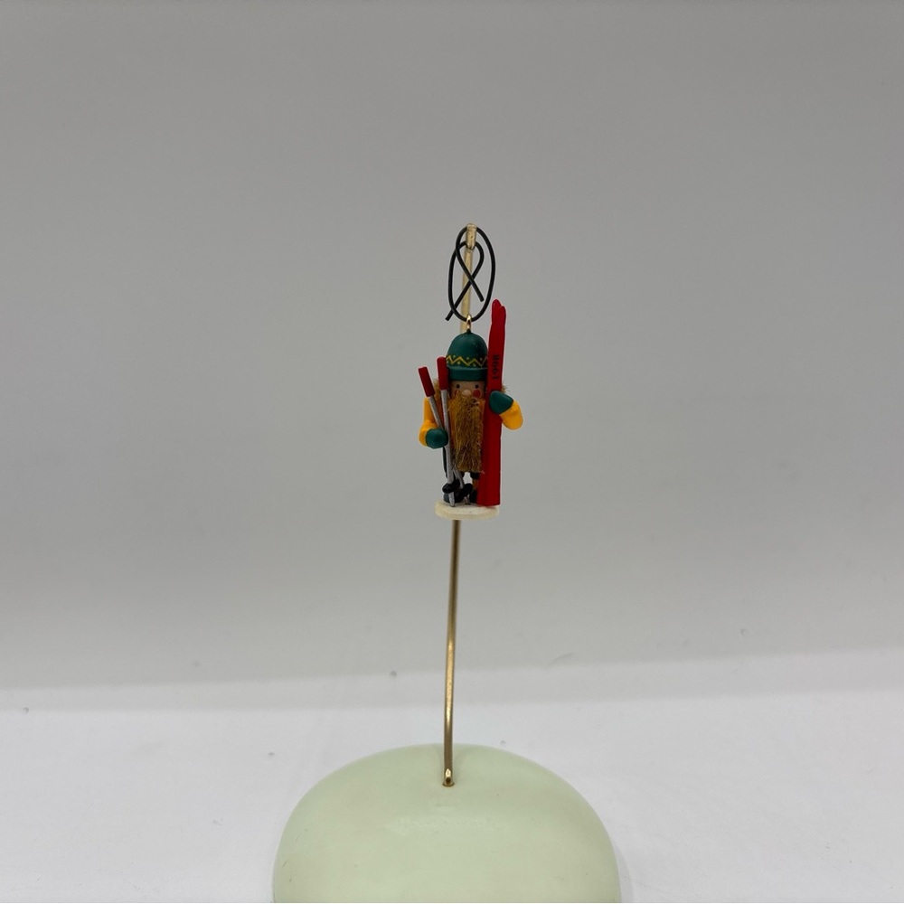 Hallmark Keepsake Ornament 1998 Nutcracker Guild 5th In The Nutcracker Series